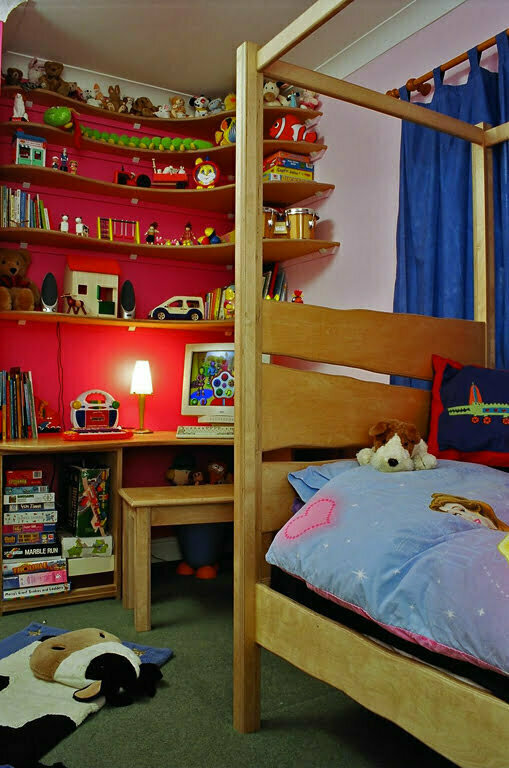 Children's bedroom - birch ply