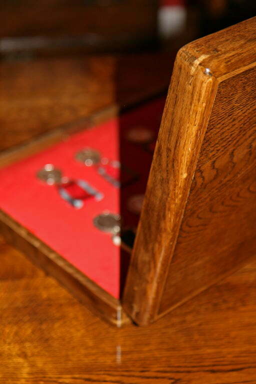 Medal Box - oak