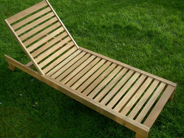 Sunlounger - oak