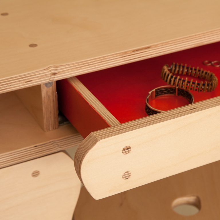 dressing table birch ply