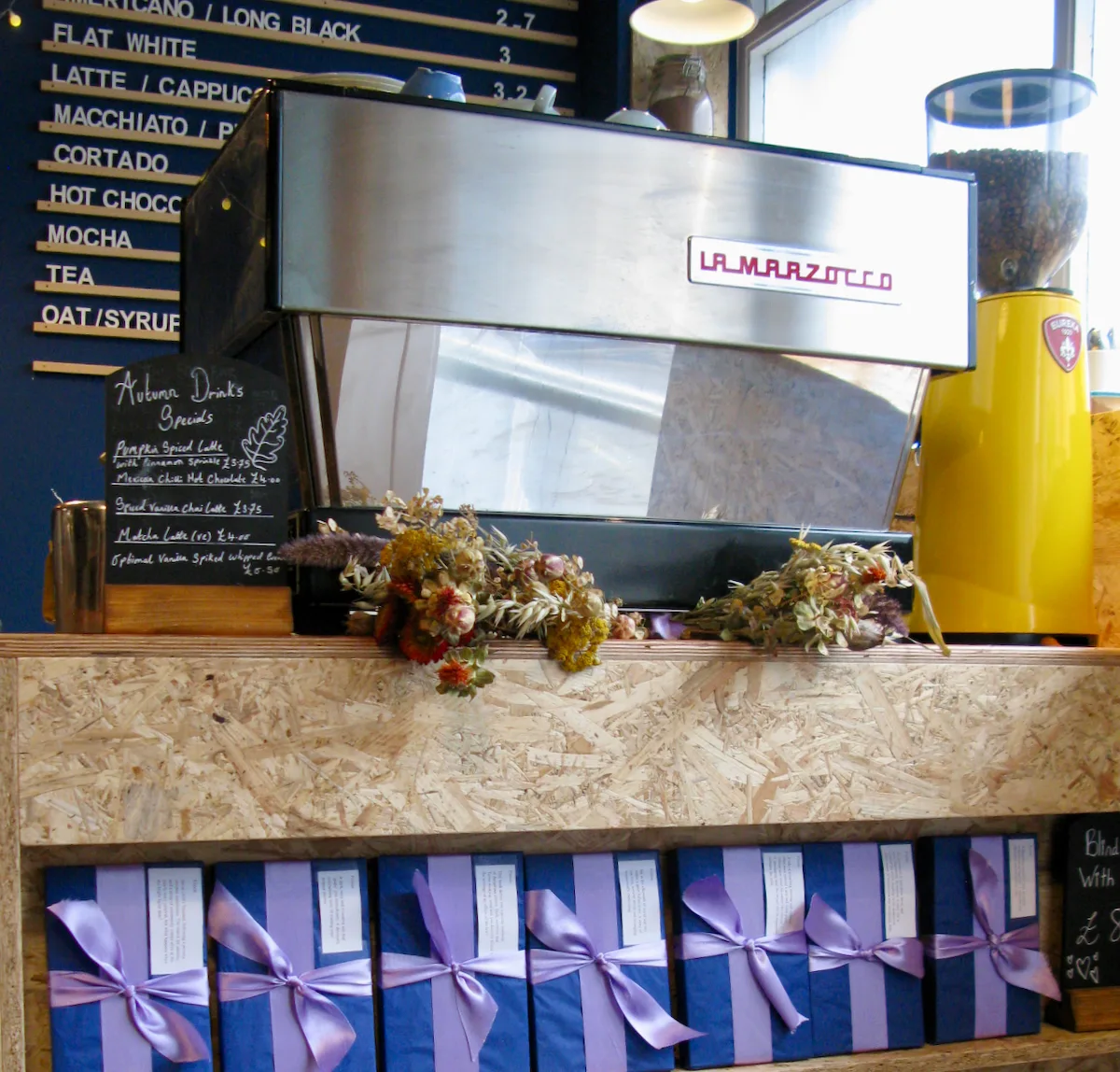 coffee shop counter in OSB and eucalyptus ply