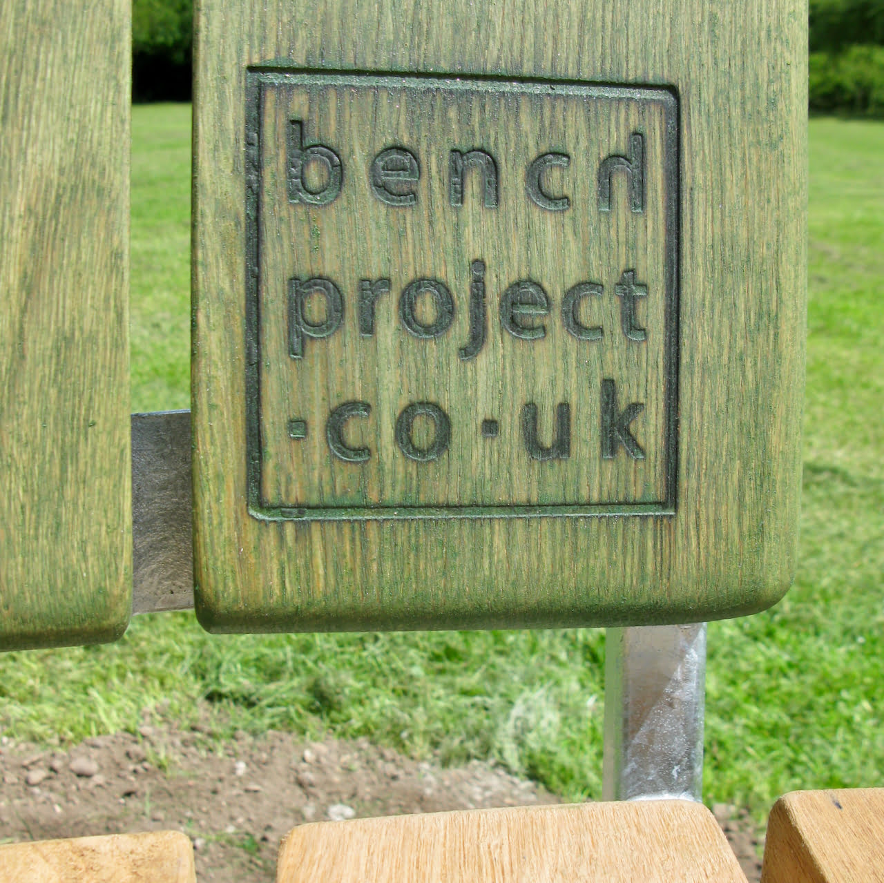wellbeing bench oak